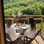 La - Mai Glamping Holiday home